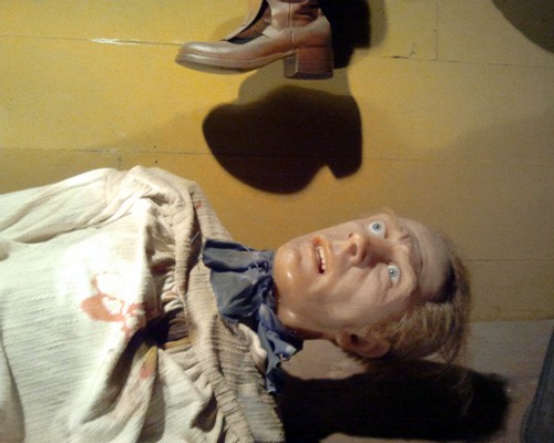 这里可以看到花花公子,被吊死