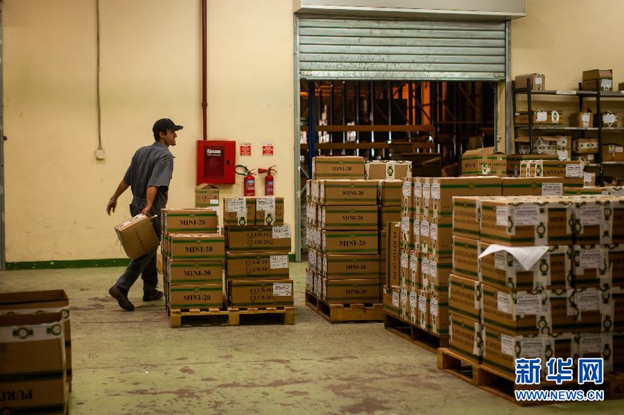 古巴机制雪茄工厂探秘