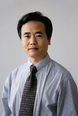 北京大学经济学院教授曹和平
