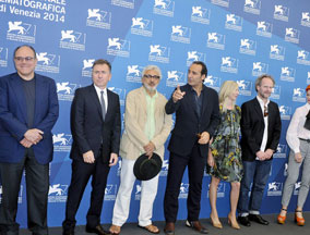 71届威尼斯电影节评委齐亮相 