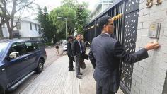 港媒：香港廉政公署人员进入黎智英大宅调查