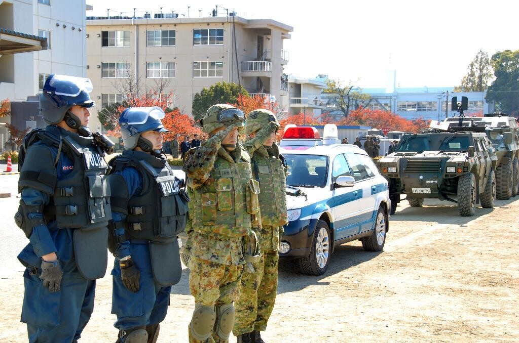 海口射击场日本陆上自卫队与大阪警方举行联合机动演习