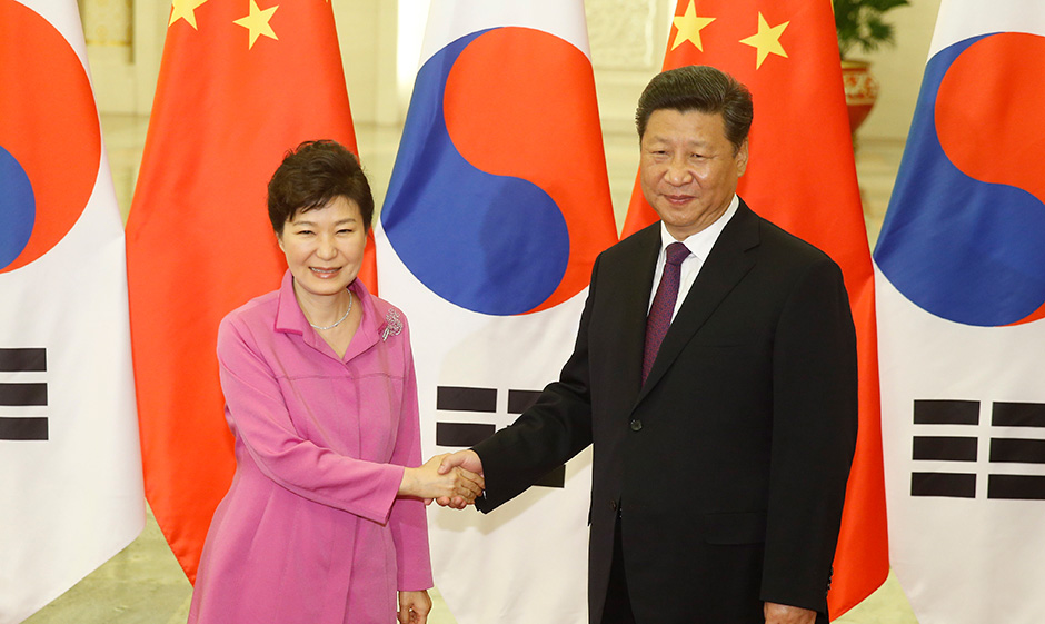 9月2日，中国国家主席习近平在北京人民大会堂会见韩国总统朴槿惠。 