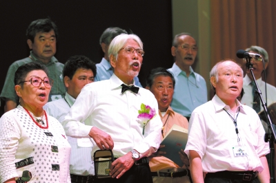 日本战犯后裔在京公演感谢中国当年宽恕