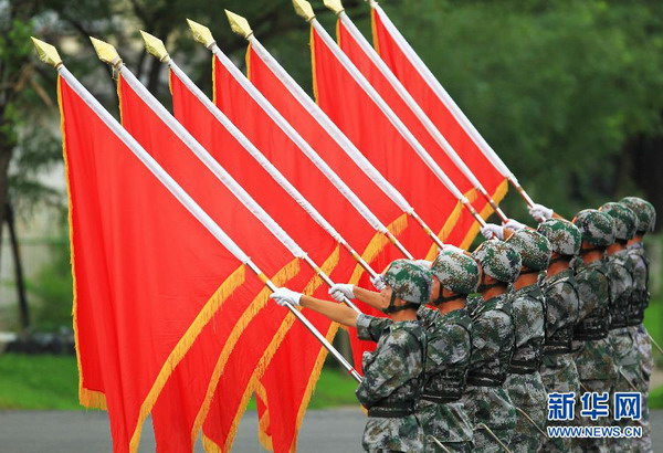 外媒：北京大阅兵 中国重申大国地位的一刻