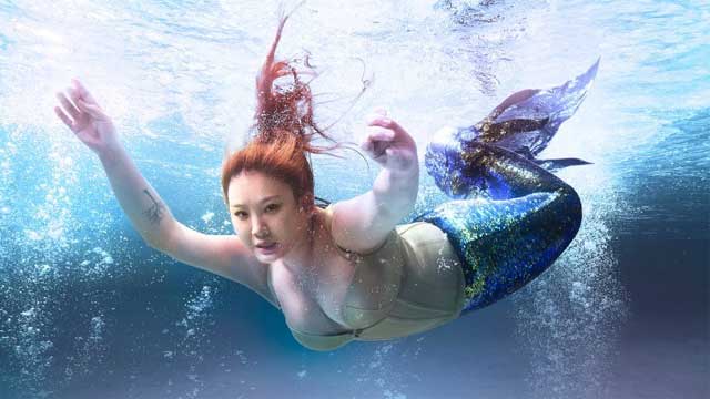 180斤郑欣宜清凉出镜 化身美人鱼惊艳众人