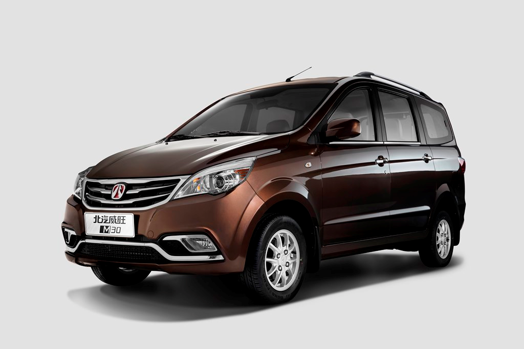 北汽威旺m30定位于"智能家轿级mpv",是北汽威旺倾力为城市中70-80后