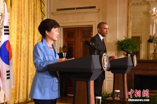 奥巴马吁朴槿惠趁中日韩首脑会谈时修补韩日关系