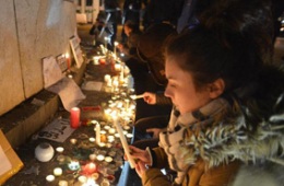 法国《查理周刊》遭恐怖袭击