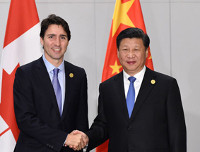 习近平首次会见加拿大总理特鲁多 