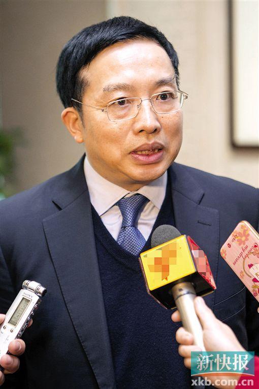 政协委员带9提案赴京：法官年薪应达到30万