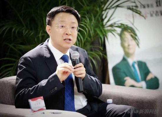 人大代表刘庆峰:2020年机器人能够考上一本(图)
