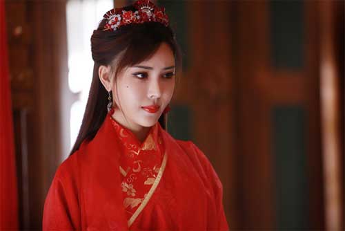 《大仙衙门》热播 房鹿机智办案霸气撩汉欢乐多