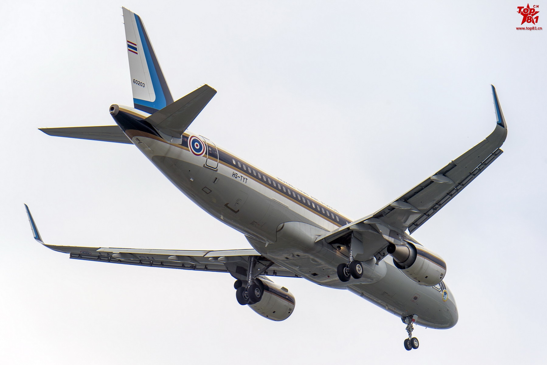 泰国:a320,hs-tyt泰国空军专机,涂装很有泰国风味!