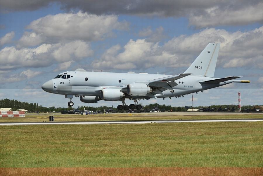 p8反潜机是美国波音公司为美海军研制的最新一代多用途反潜飞机.