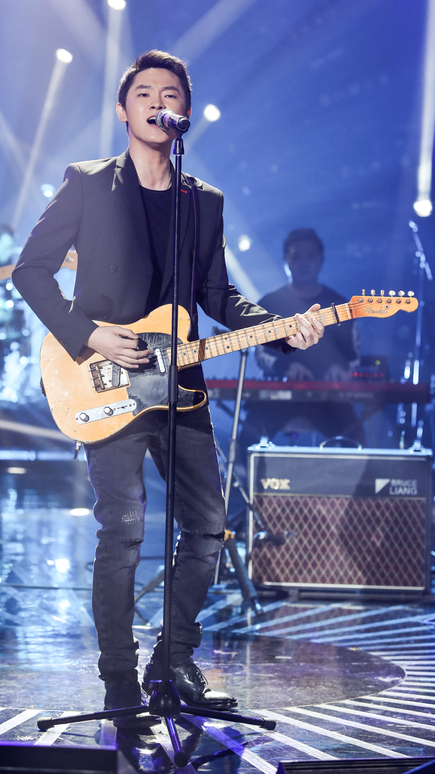 "灵魂歌手"梁博:耐得住寂寞守得住永恒