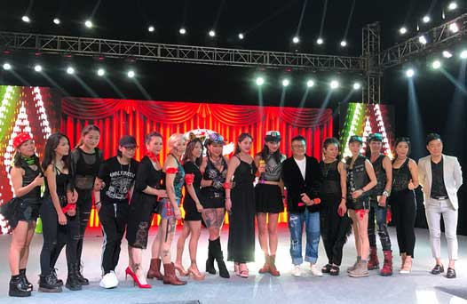 李晓杰病后全面复出 首演燃爆全场