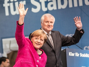 默克尔获得32.5%支持率 将第四次连任德国总理