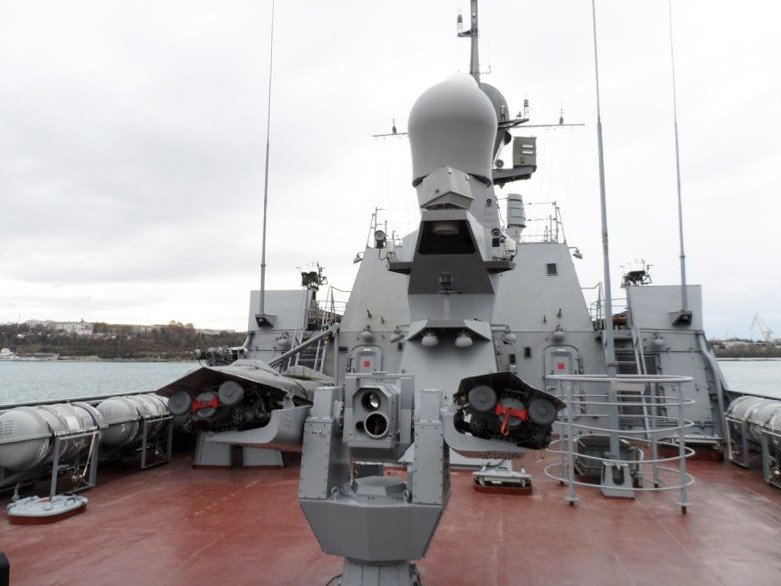 制造的chd622v20stc柴油发动机的俄罗斯21631型暴风-m轻型导弹护卫舰