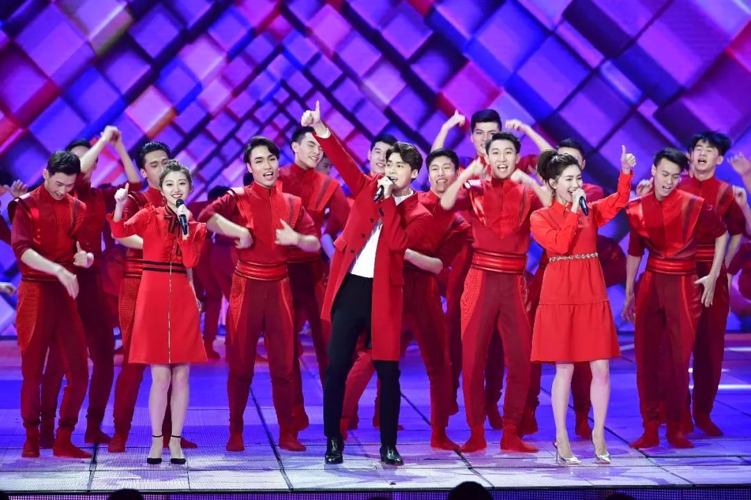 231kb,255_255李宇春 千年游 空降百度音乐新歌榜 邓紫棋翻唱bigbang