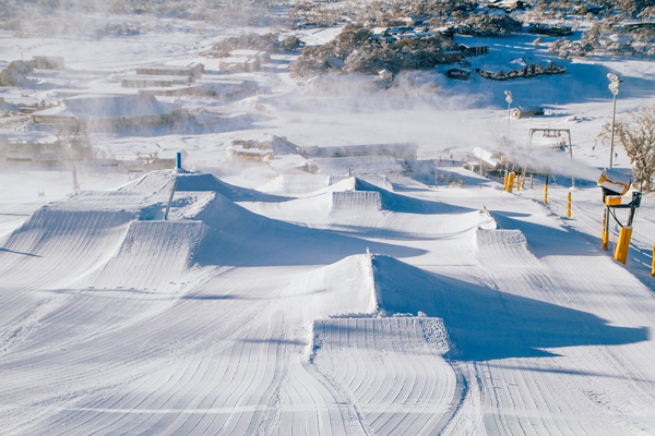 世界顶尖公园滑手的乐园 澳大利亚Perisher滑雪场
