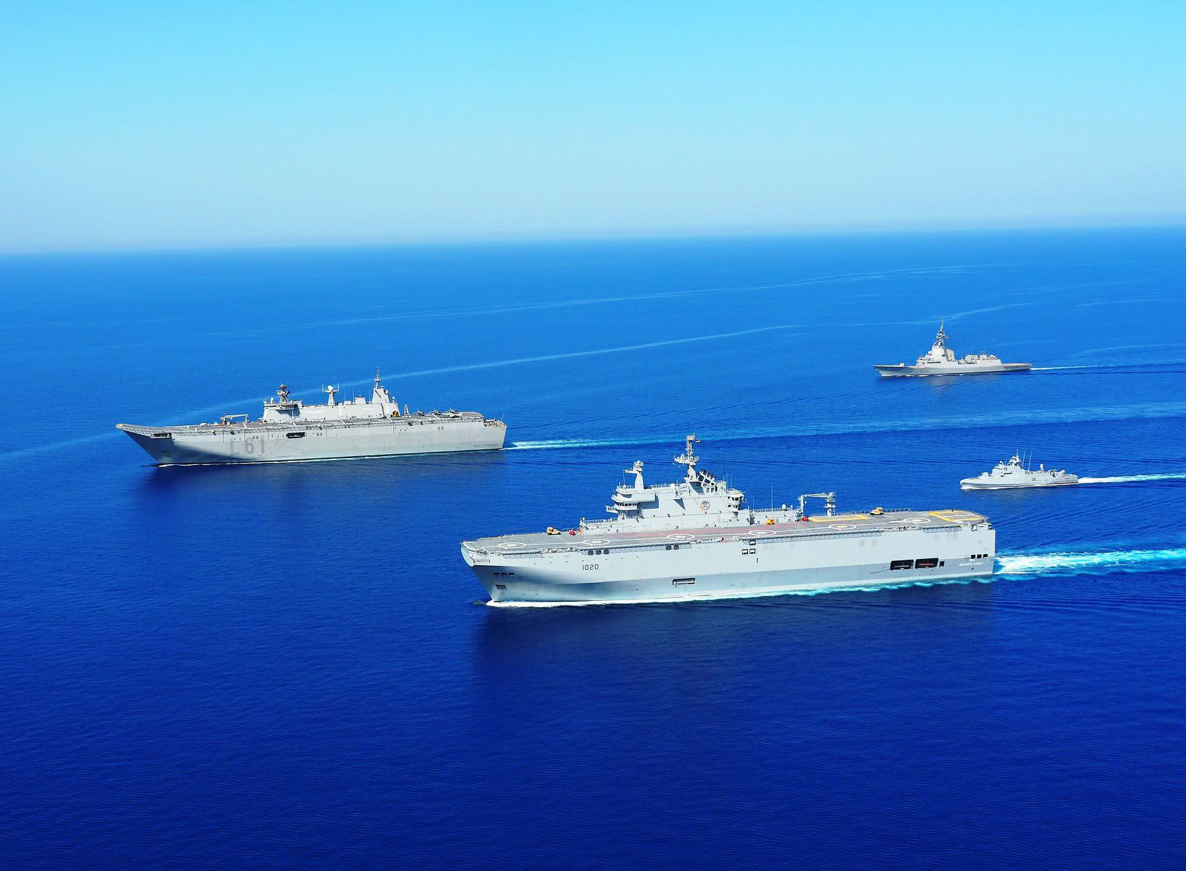 时间6月18日,西班牙海军与埃及海军在埃及亚历山大外海进行联合演习