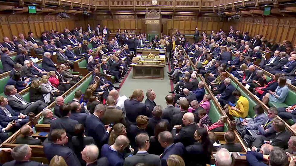 英国国会1票优势通过法案 将阻止英国无协议脱欧