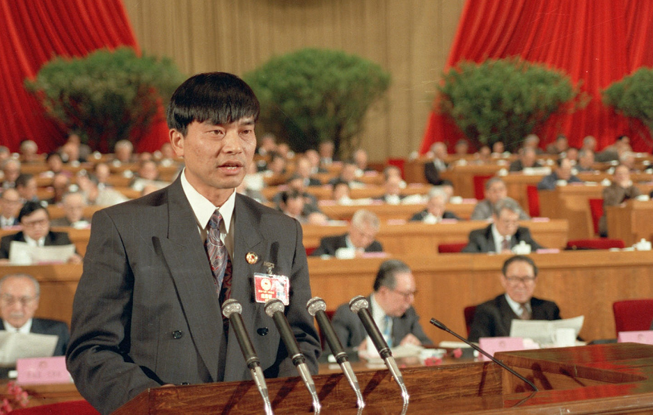 新希望集团董事长刘永好：1993年，我代表私营企业家登上人民大会堂